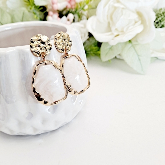 Gold earrings Boho white stone dangle cocktail party formal statement 💖2/$30 - Picture 5 of 7